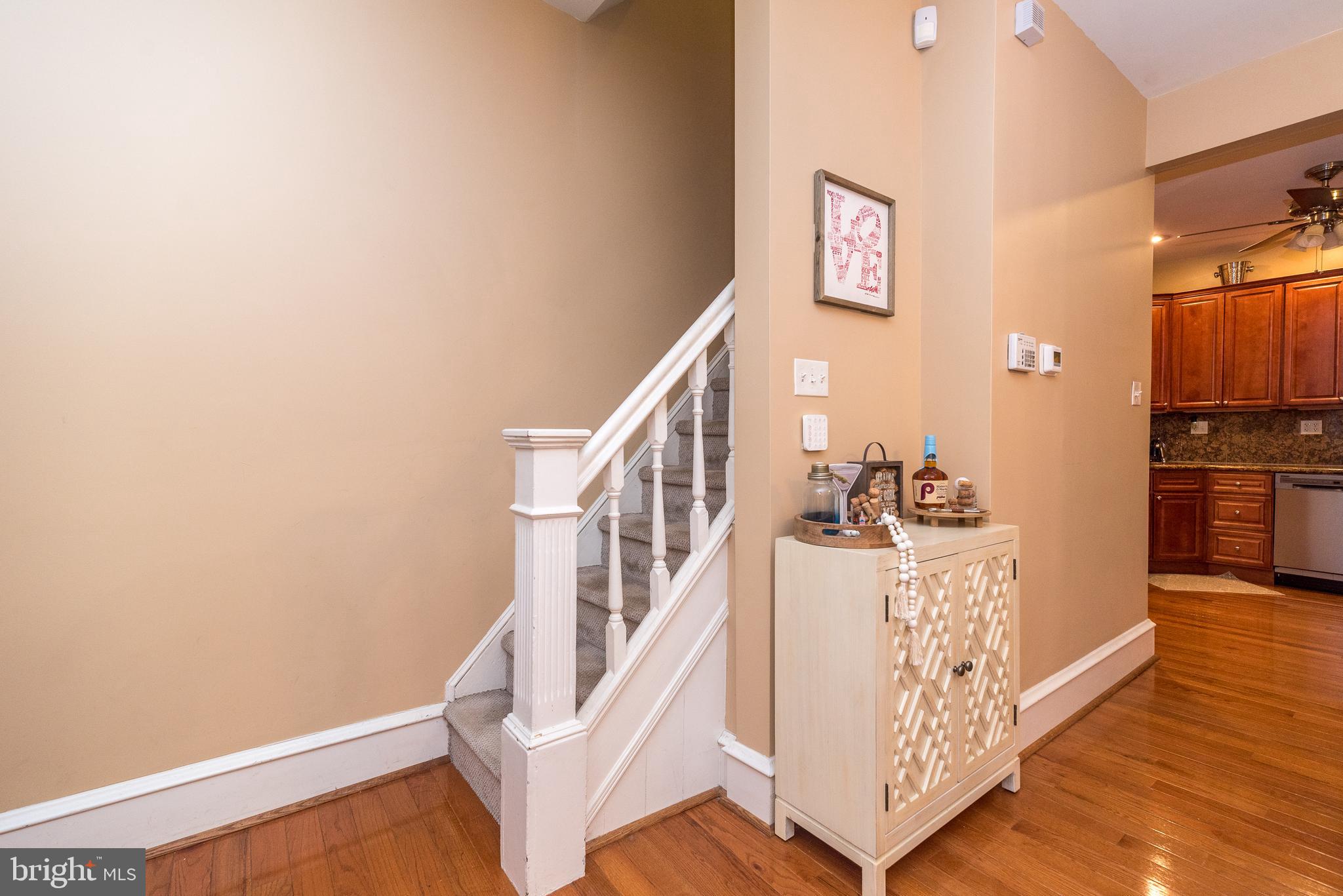 GIRARD ESTATES - Residential