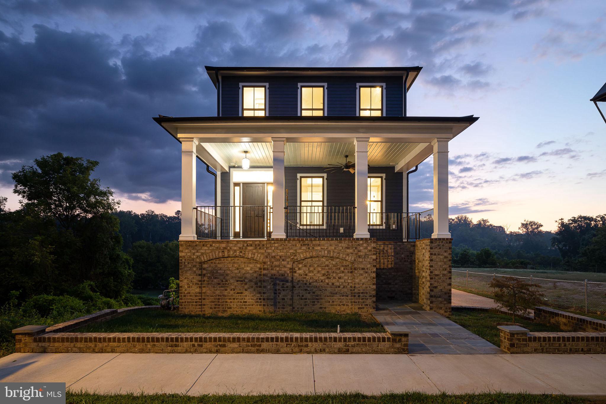 FREDERICKSBURG CITY - Residential