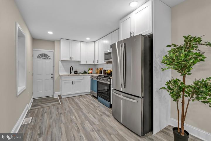 FRANKFORD - Residential