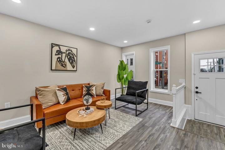 FRANKFORD - Residential