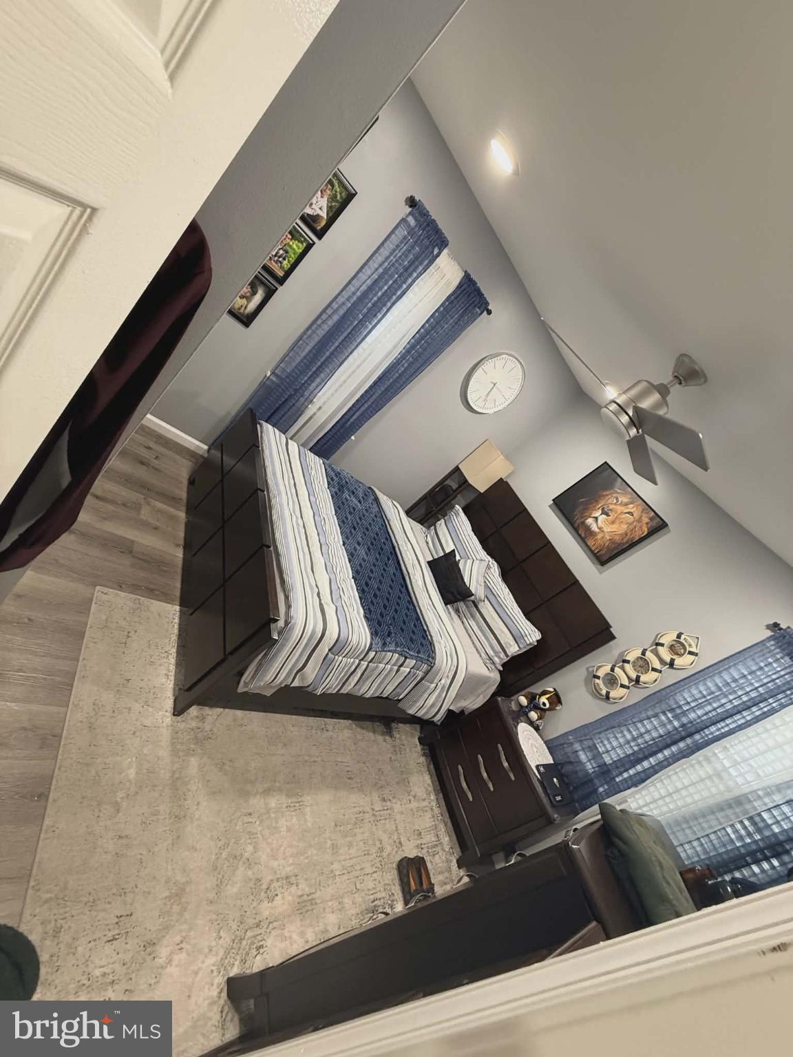 WILLOW HILL - Residential