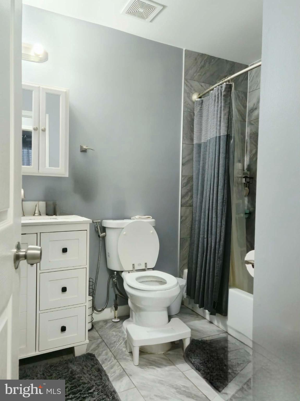 WILLOW HILL - Residential