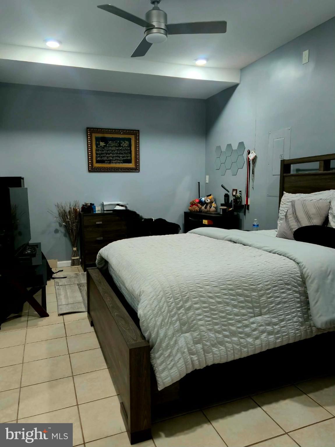 WILLOW HILL - Residential