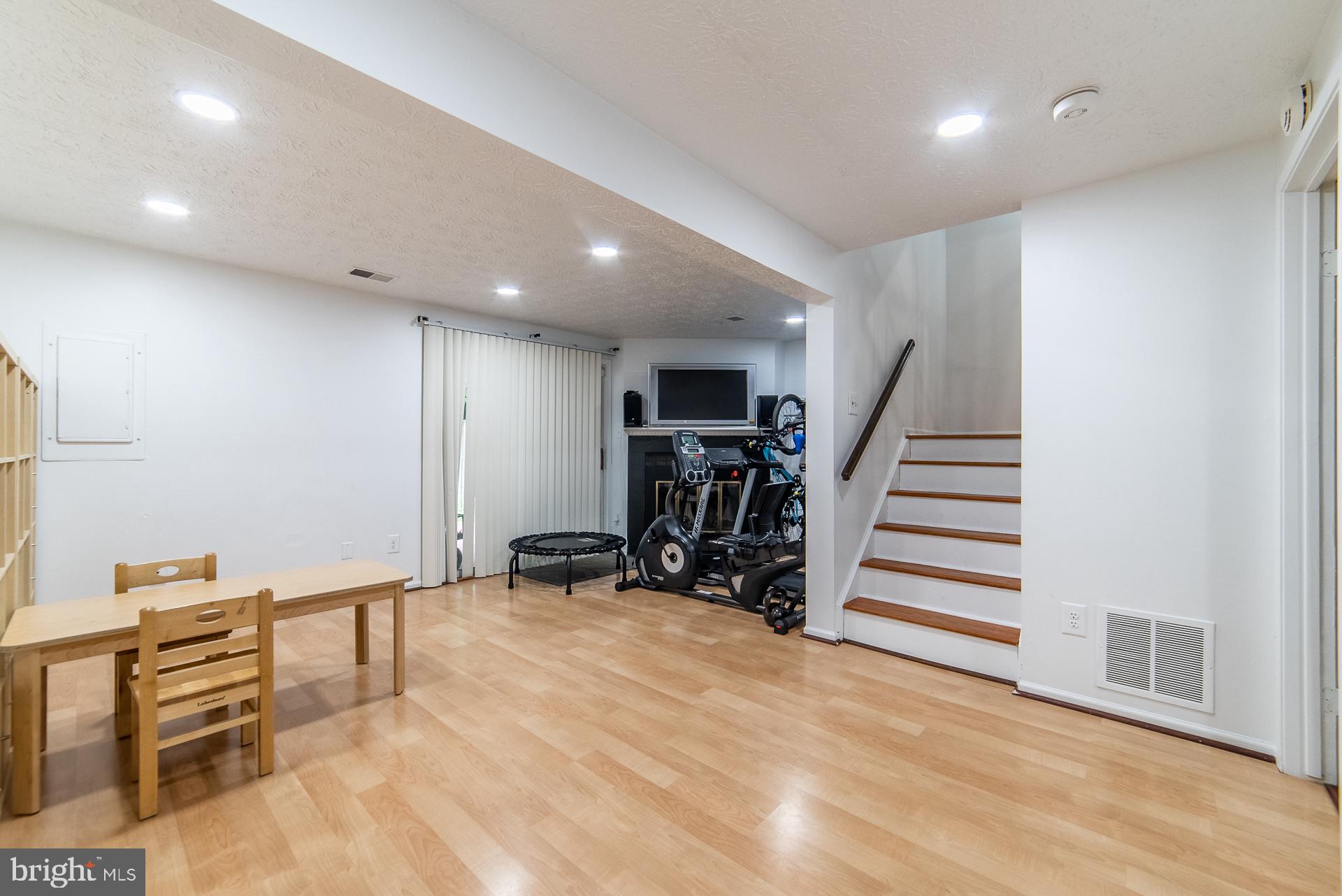 KEENE MILL VILLAGE - Residential