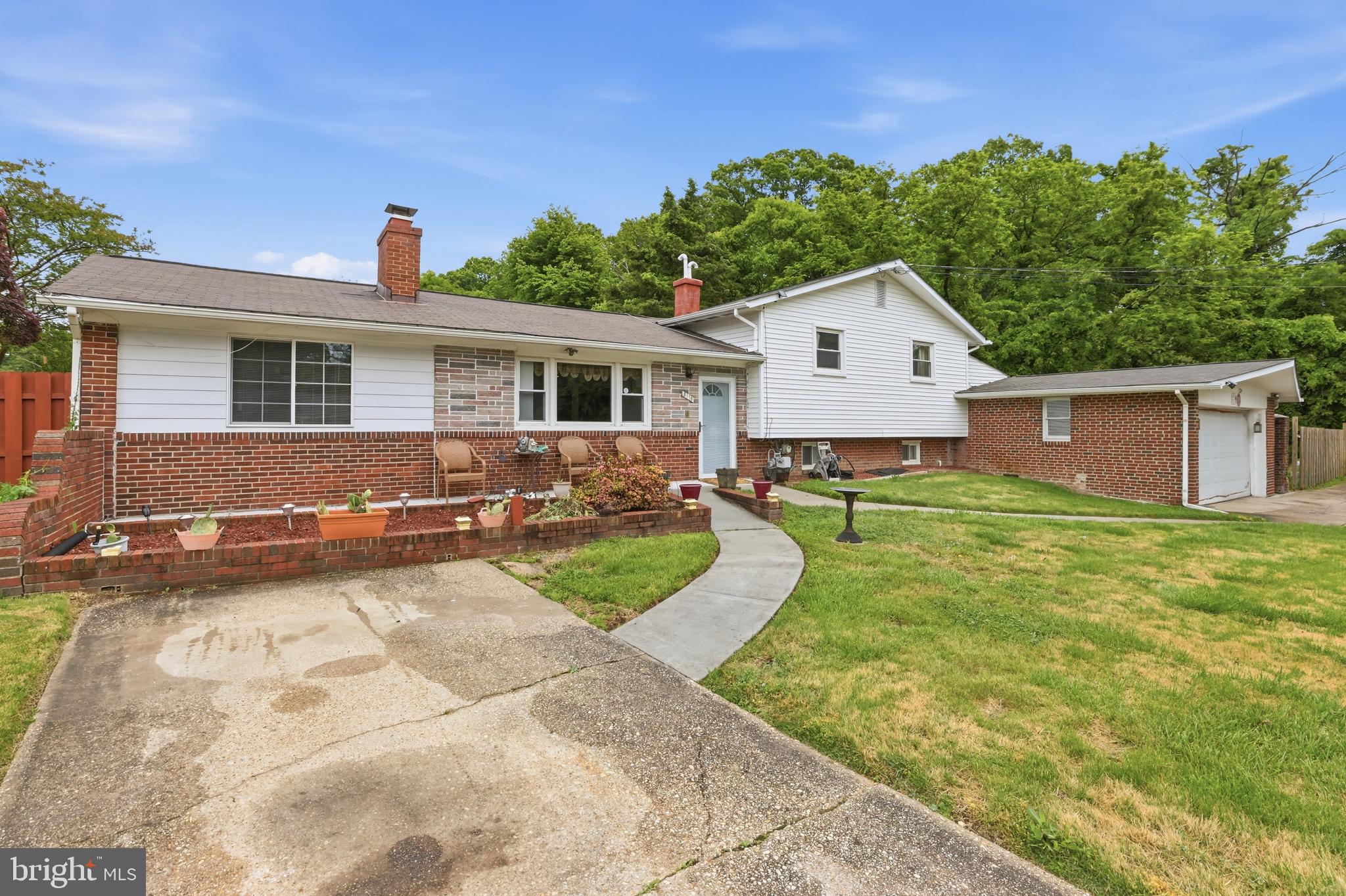 OAKLAWN - Residential