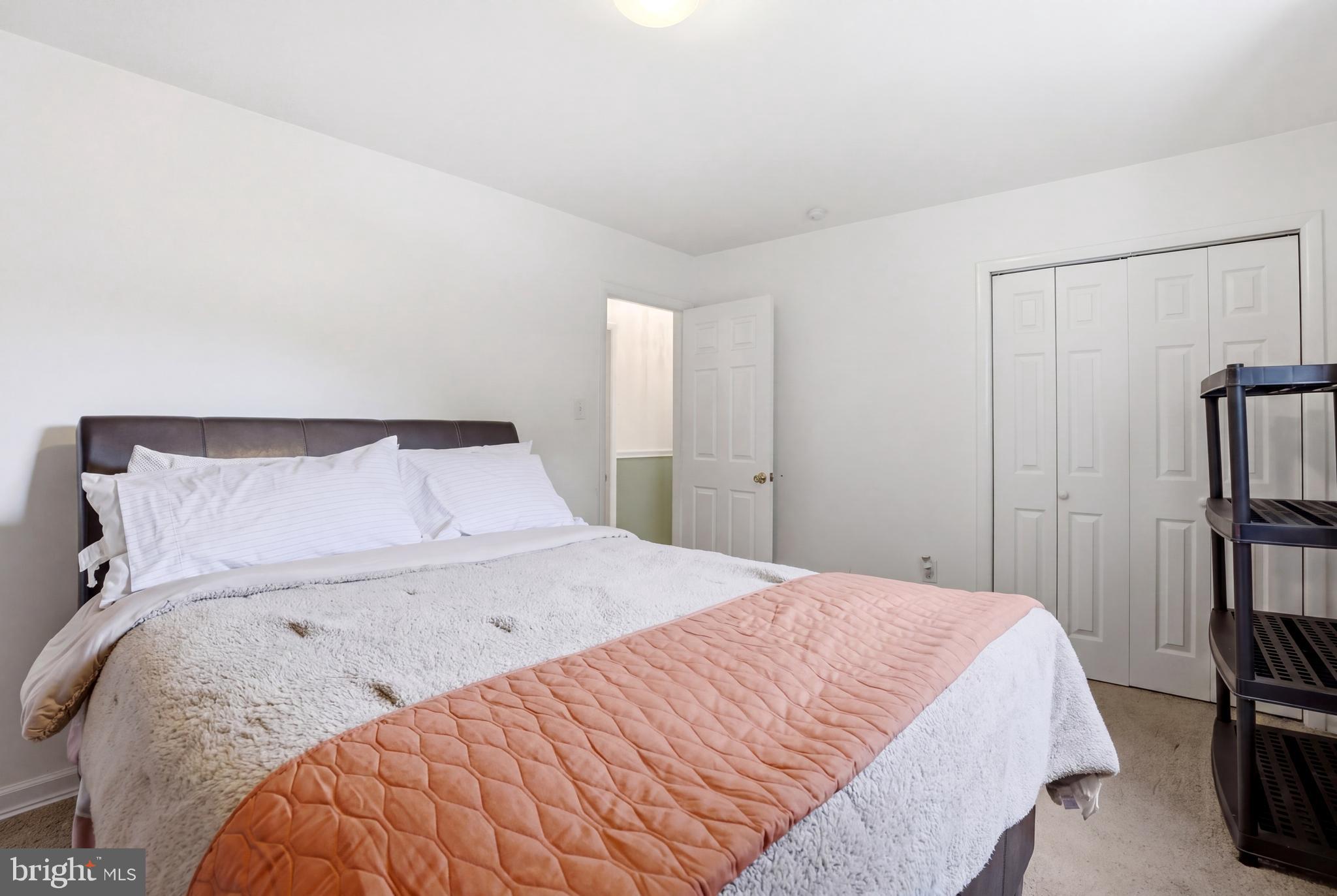 OAKLAWN - Residential