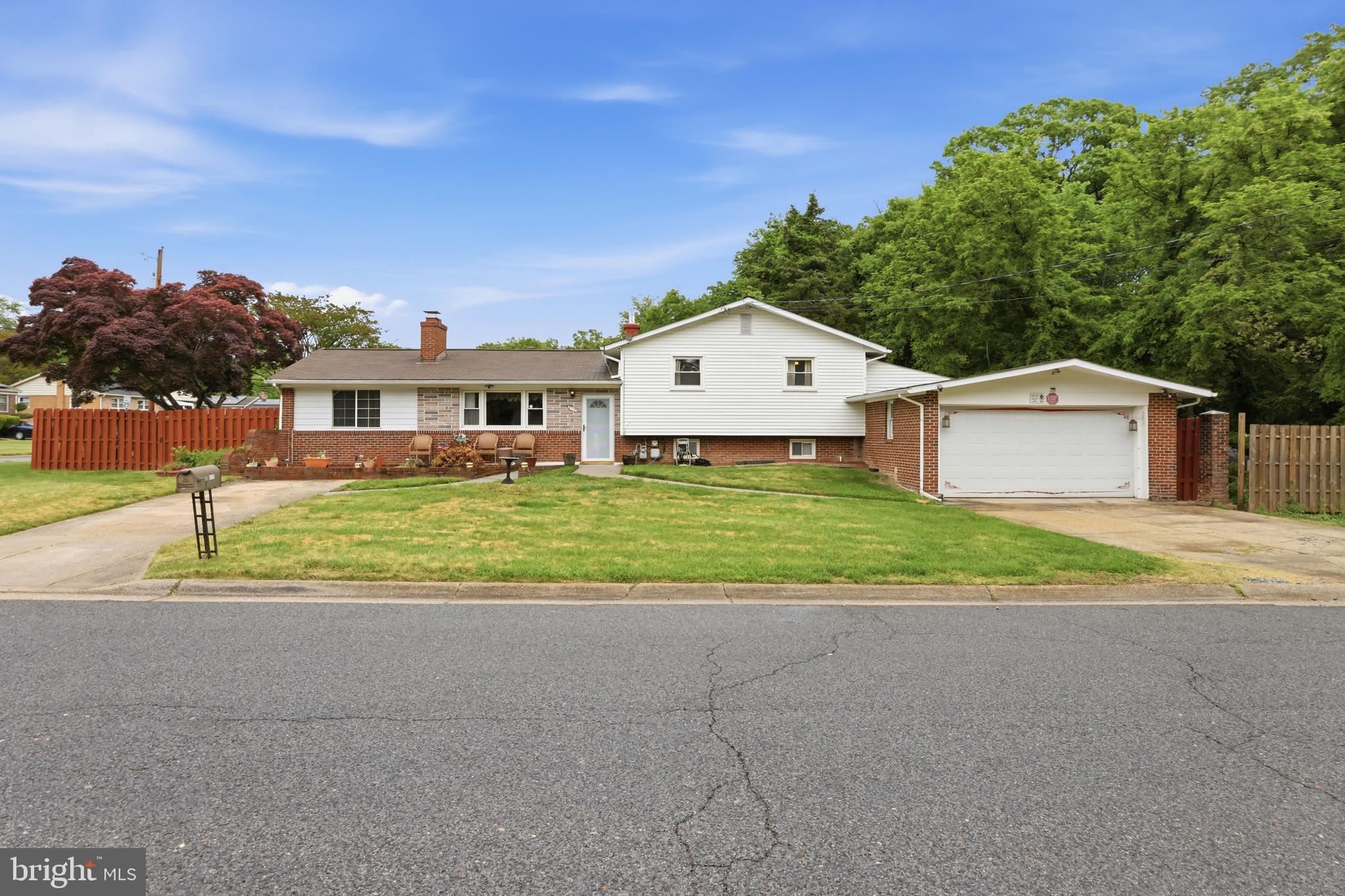 OAKLAWN - Residential