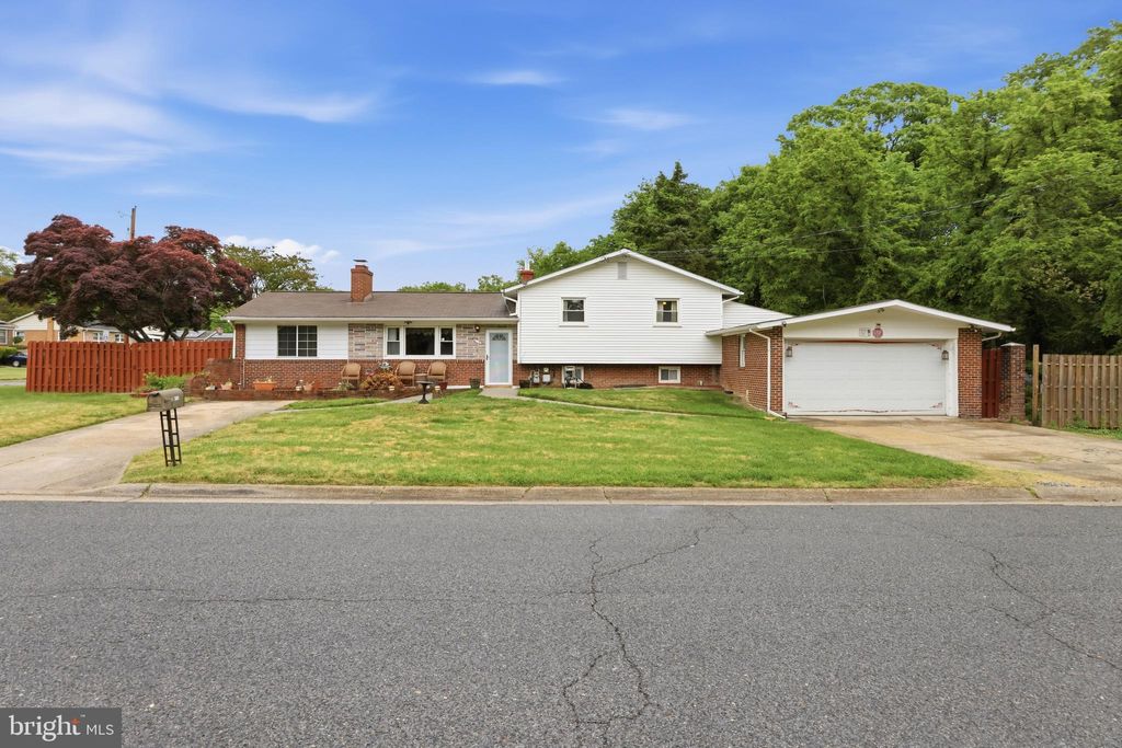 Photo of 8110 Bernard Drive, FORT WASHINGTON, MD 20744 (MLS # MDPG2195590)
