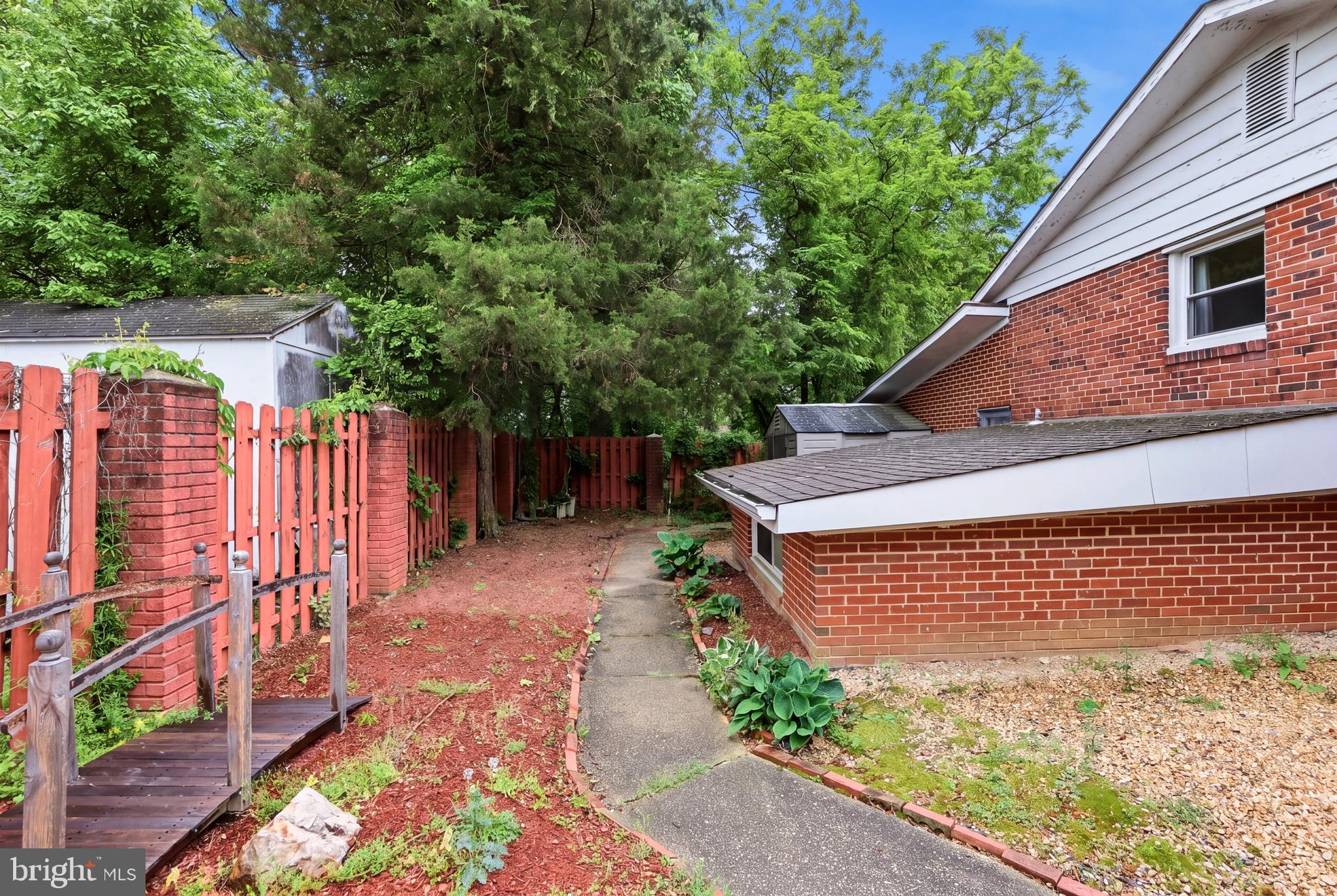 OAKLAWN - Residential