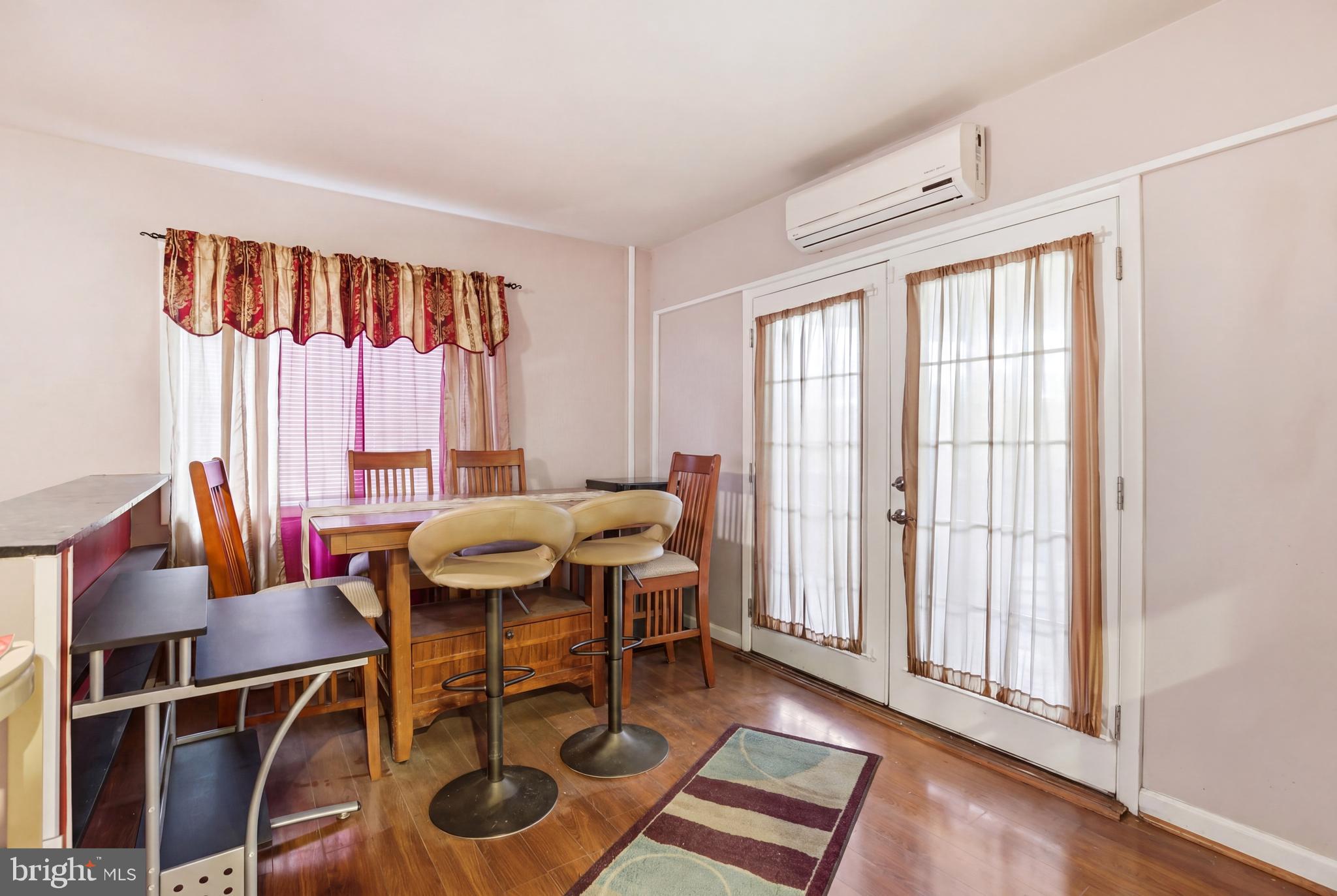 OAKLAWN - Residential