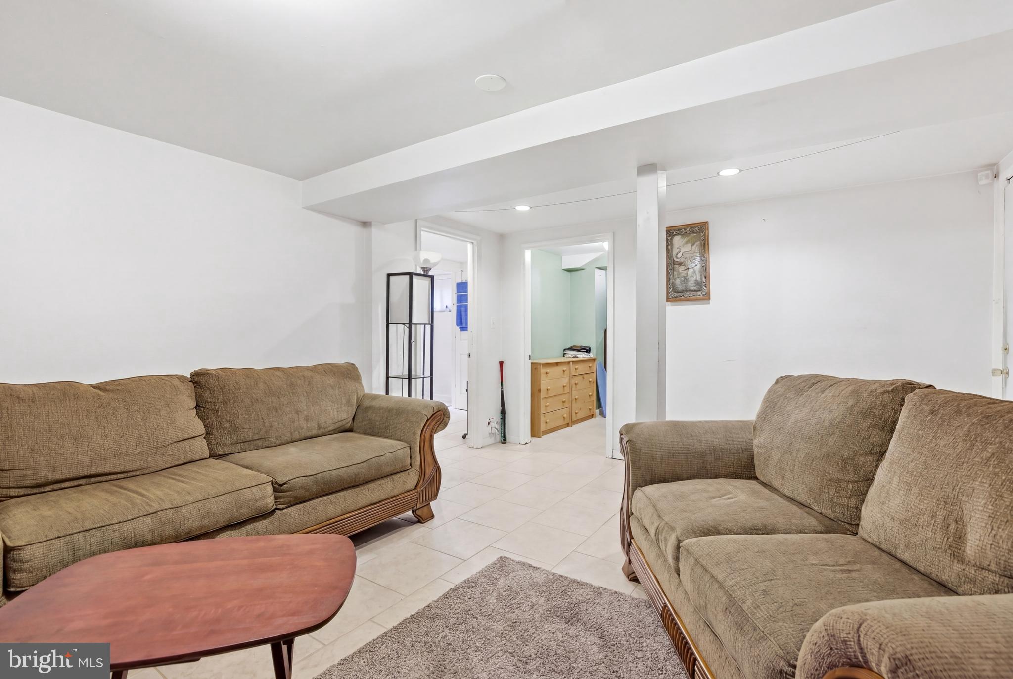 OAKLAWN - Residential
