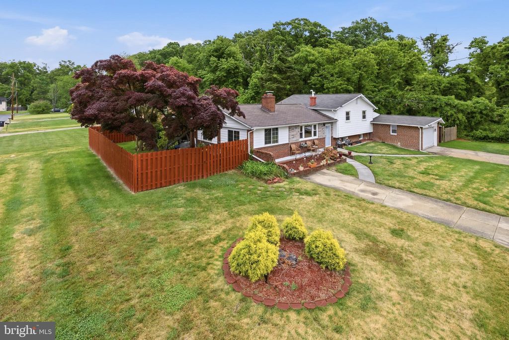 Photo of 8110 Bernard Drive, FORT WASHINGTON, MD 20744 (MLS # MDPG2195590)