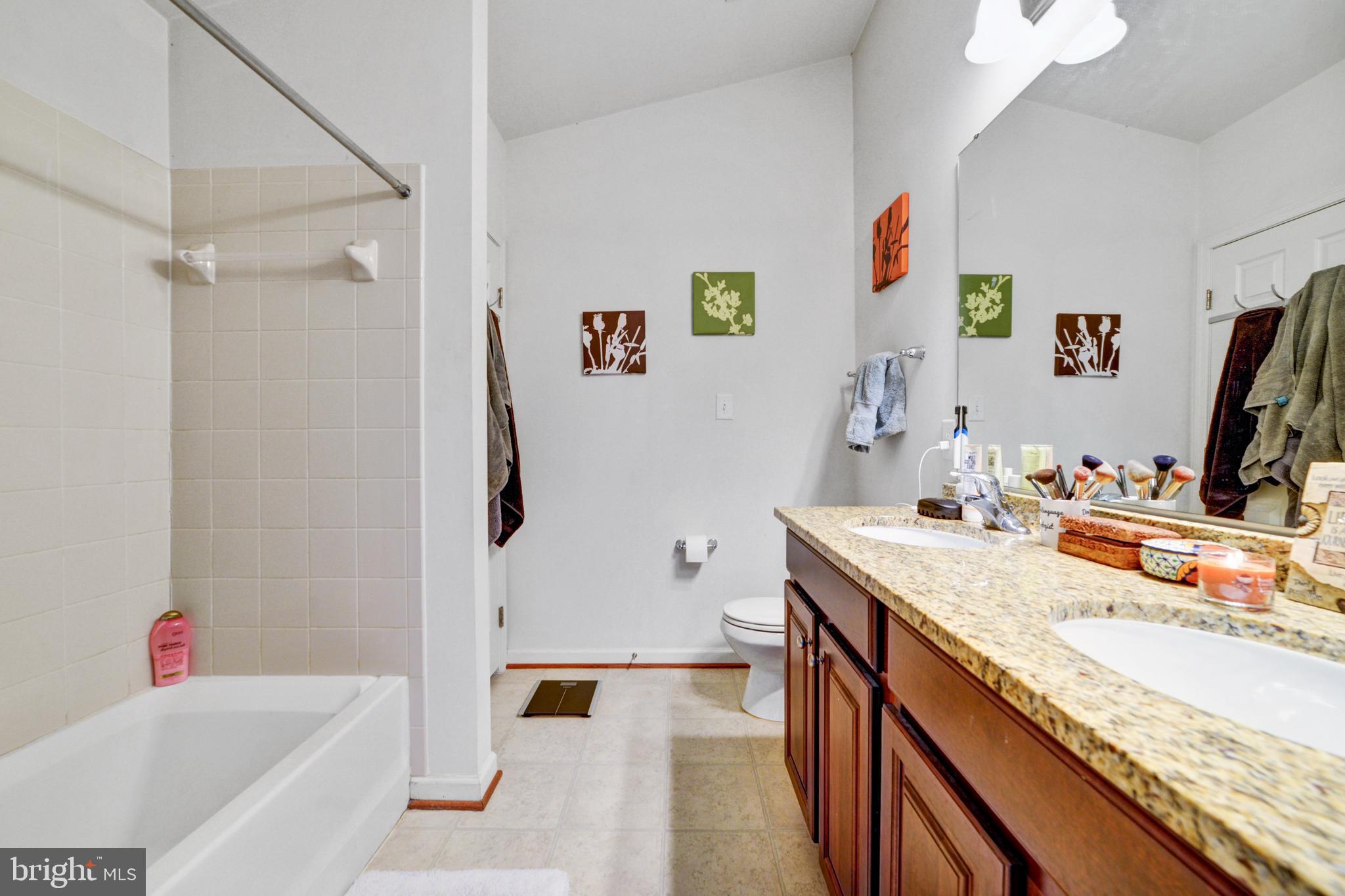 SPRING CREEK - Residential