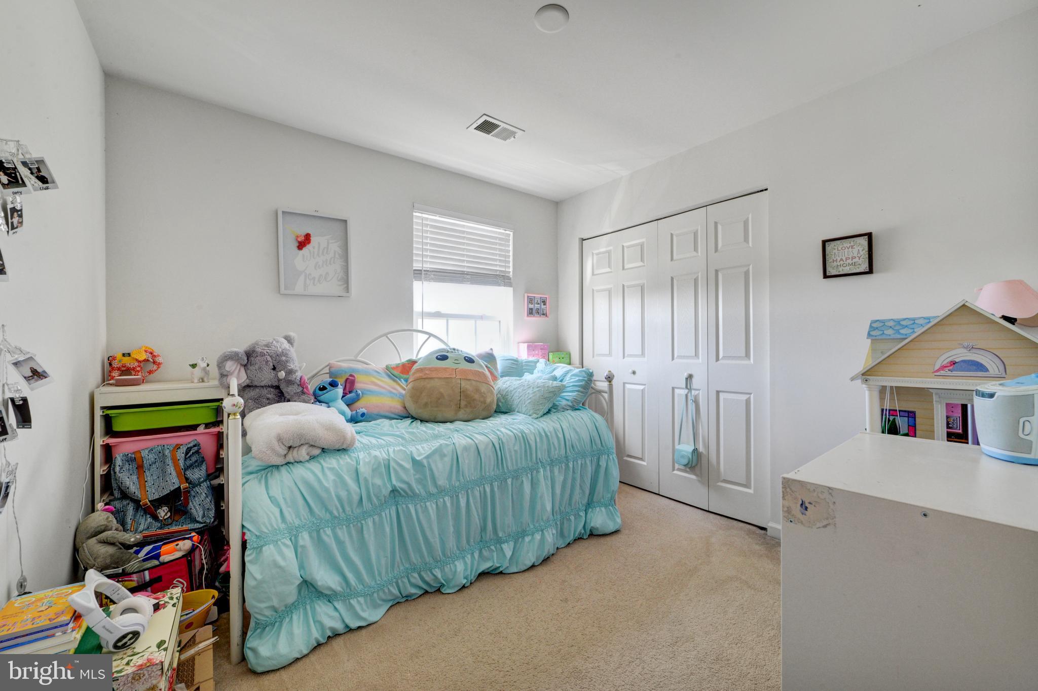 SPRING CREEK - Residential