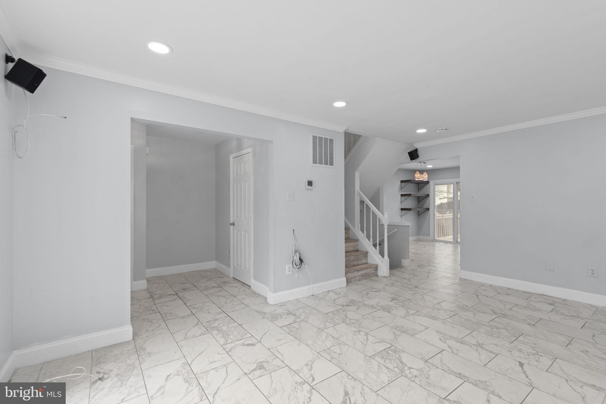 PLEASANT HILLS - Residential