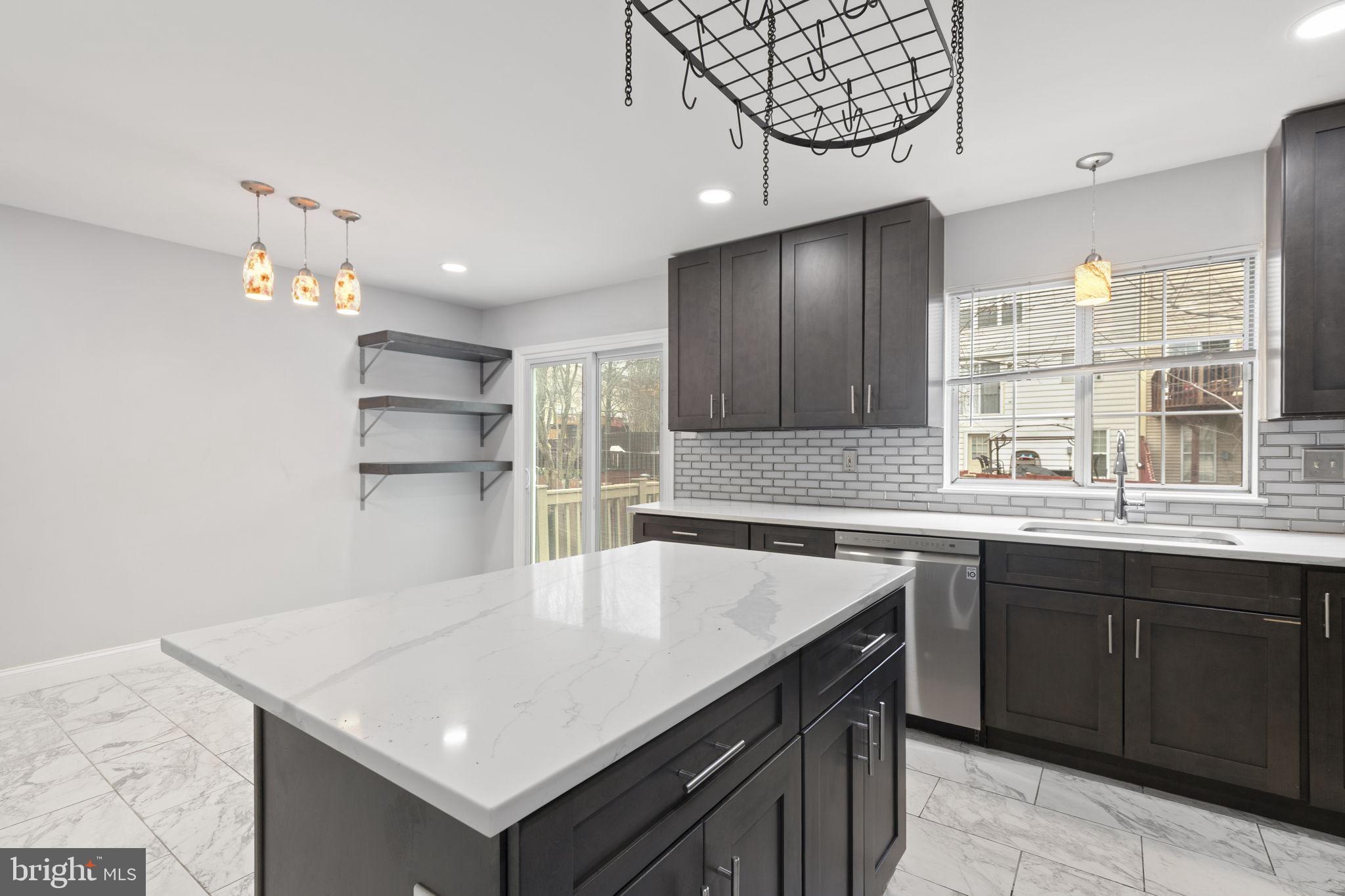 PLEASANT HILLS - Residential