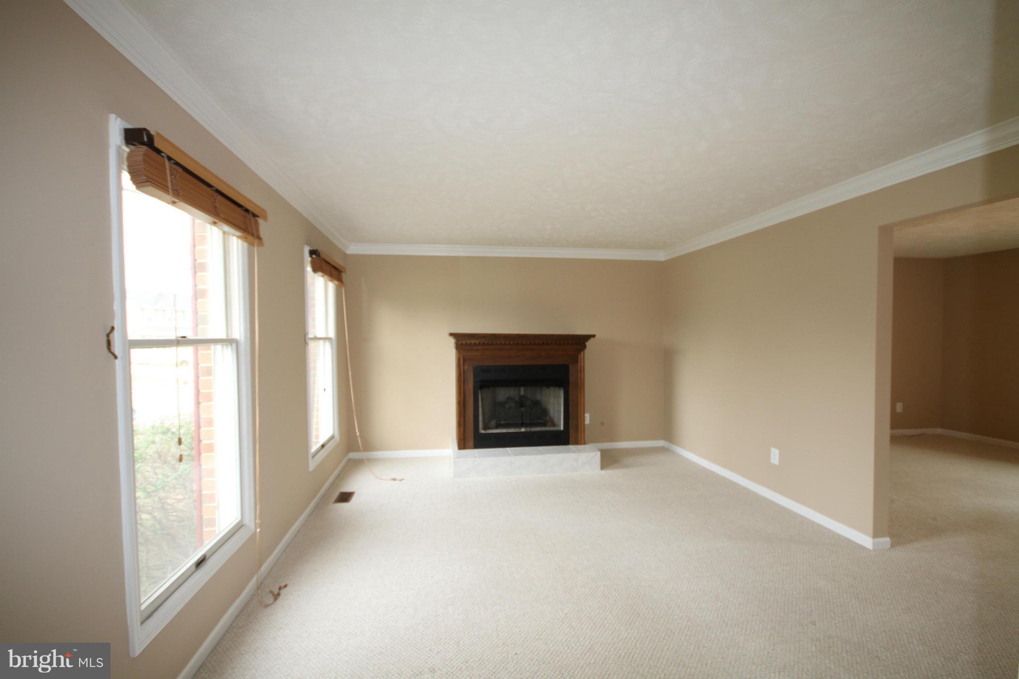 POLO FIELDS - Residential