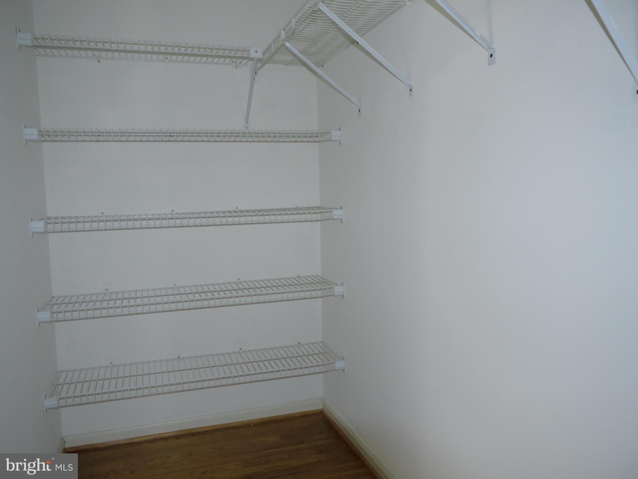 POLO FIELDS - Residential