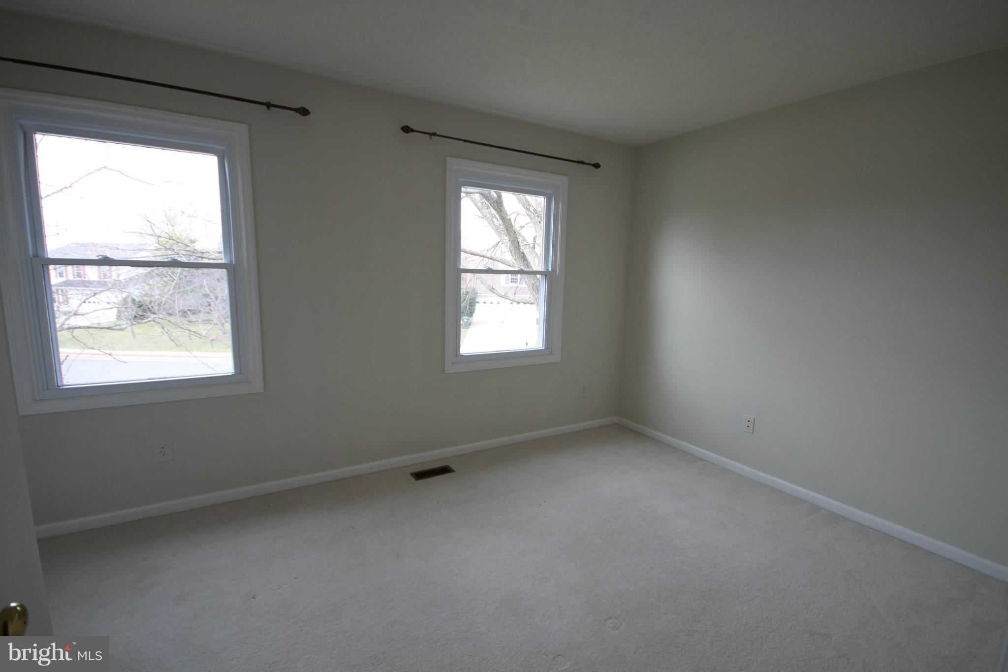 POLO FIELDS - Residential