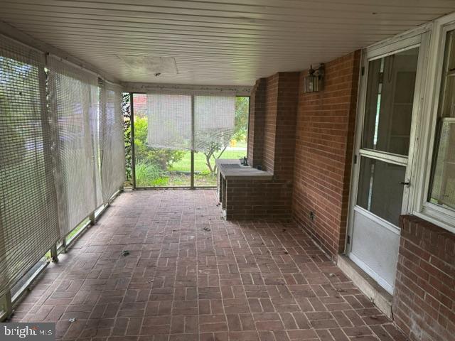112 OLD MILL DRIVE