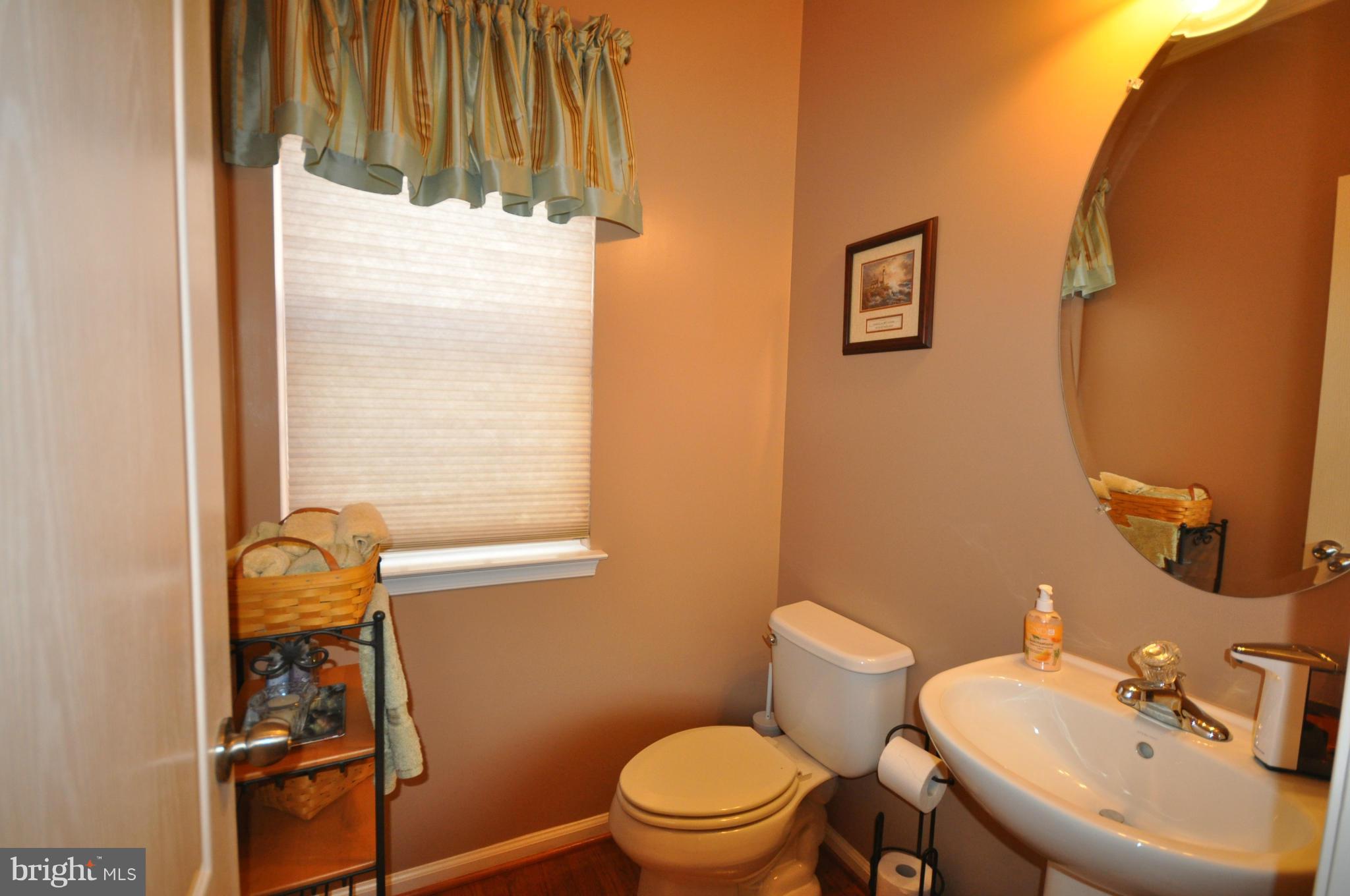 BARNES - Residential