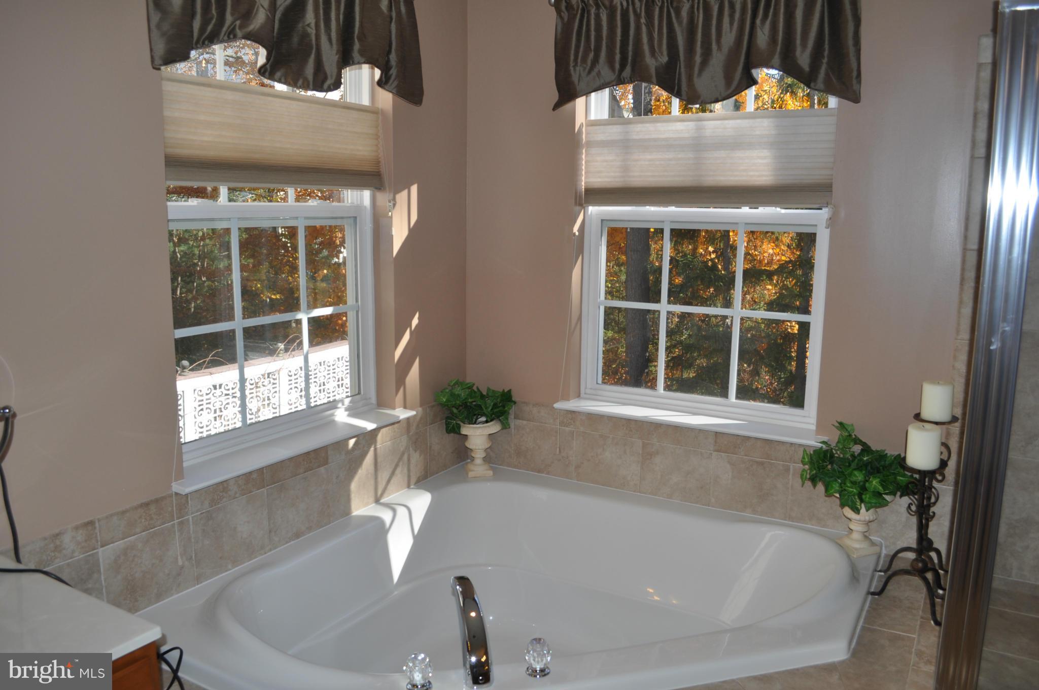 BARNES - Residential