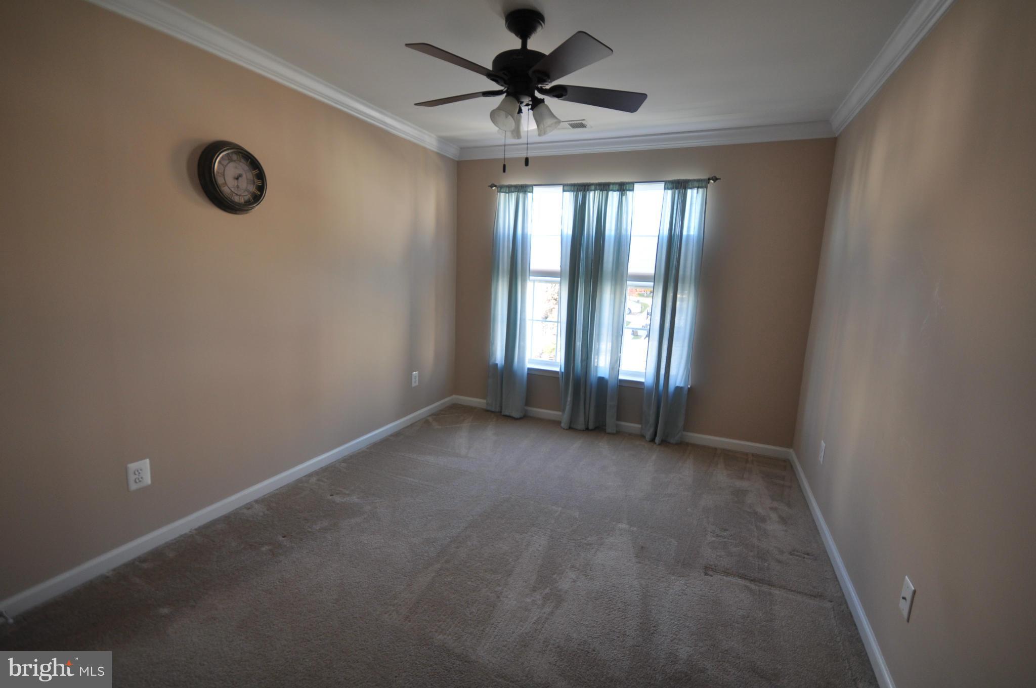 BARNES - Residential