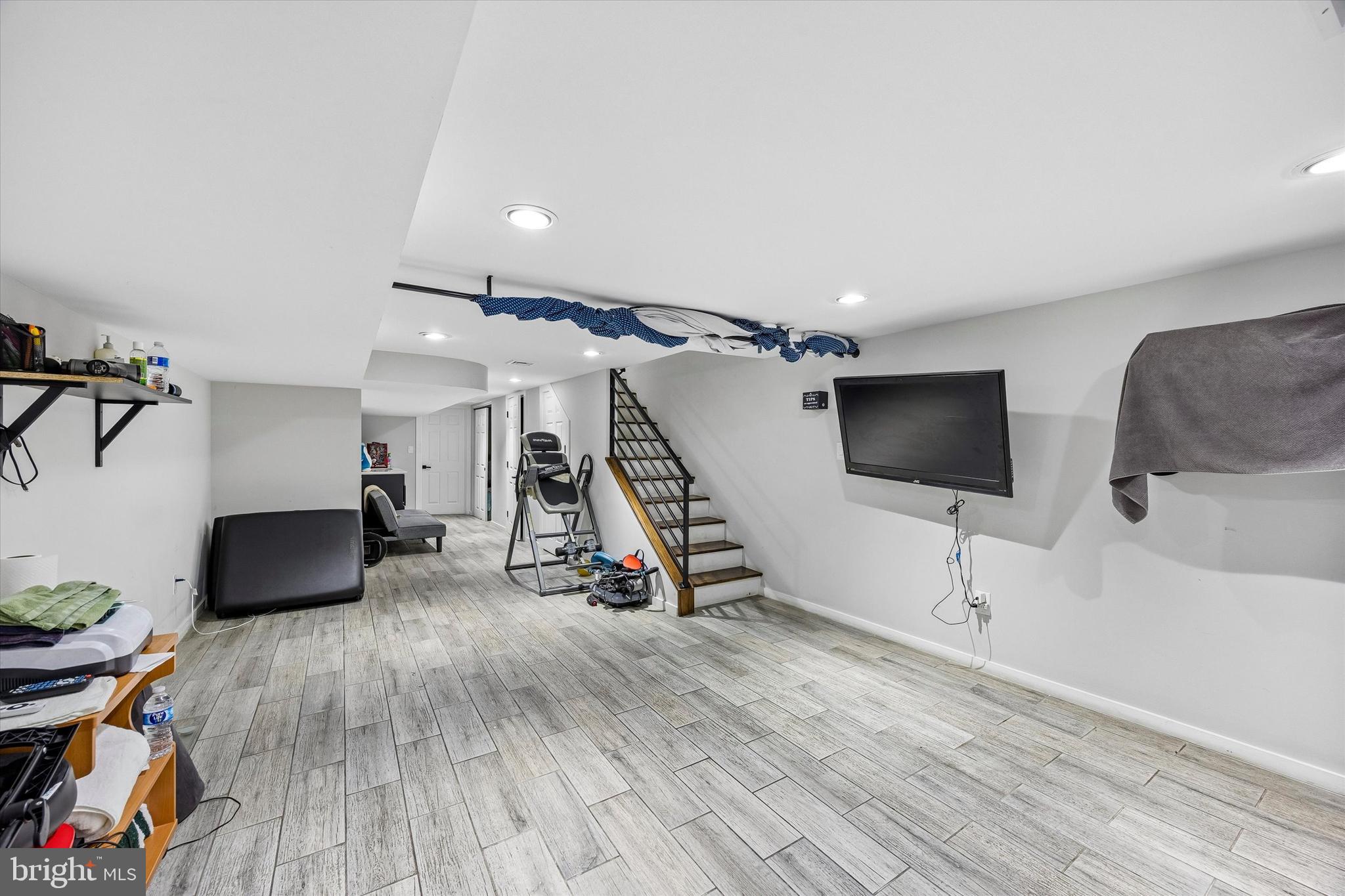 STRAWBERRY MANSION - Residential