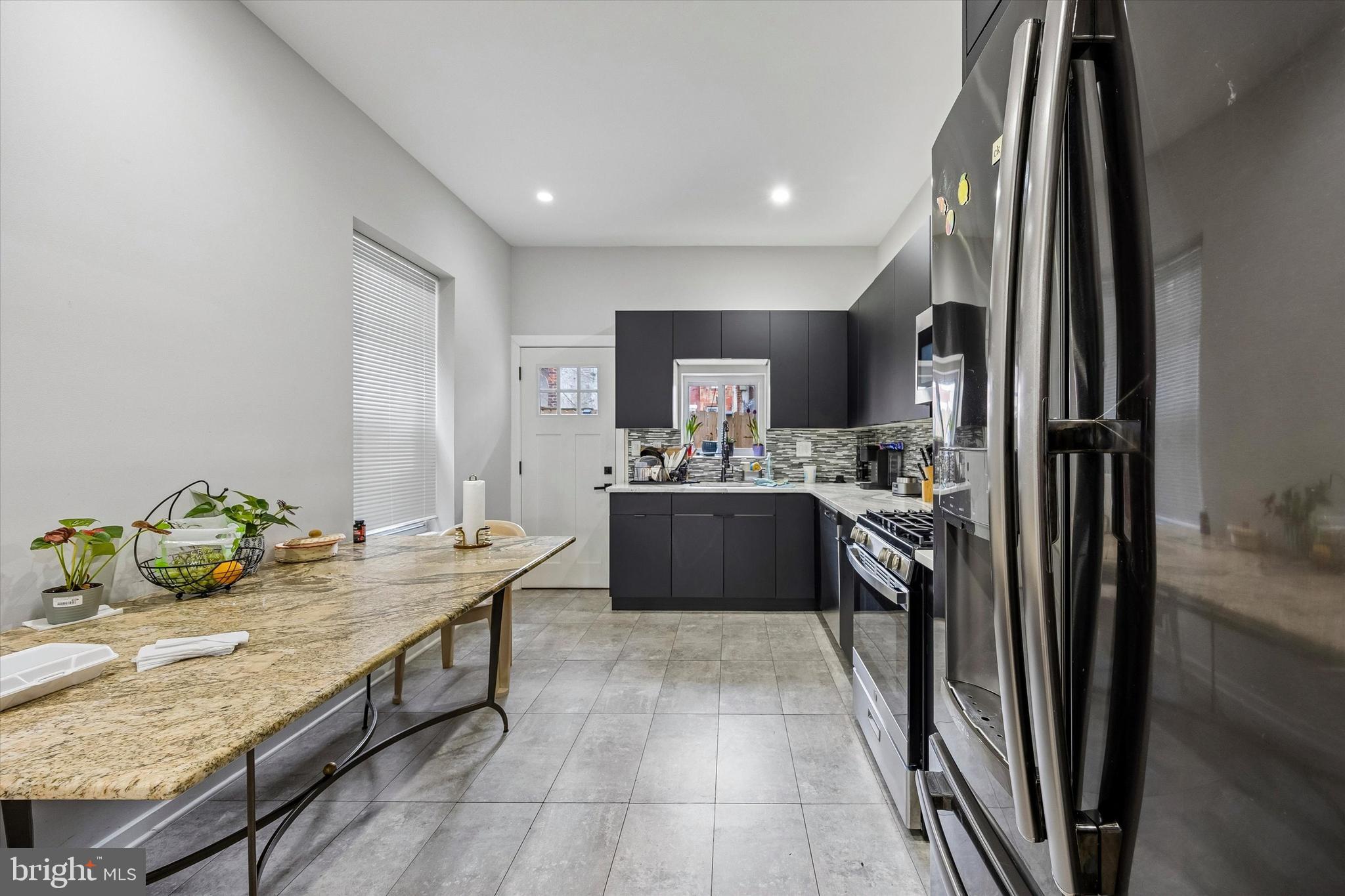 STRAWBERRY MANSION - Residential