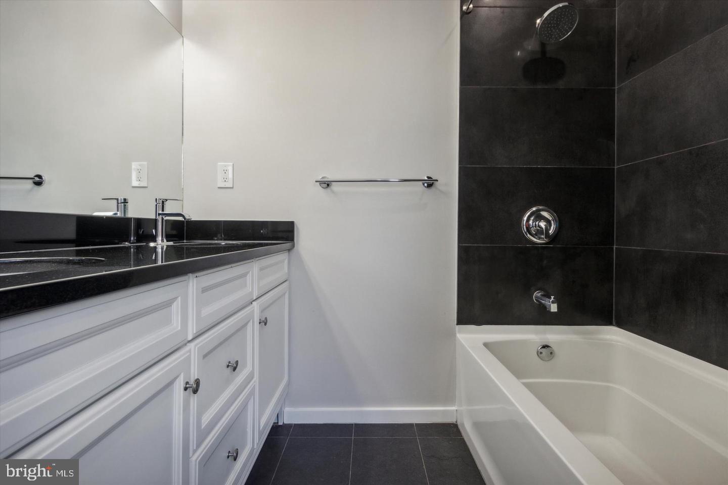 STRAWBERRY MANSION - Residential