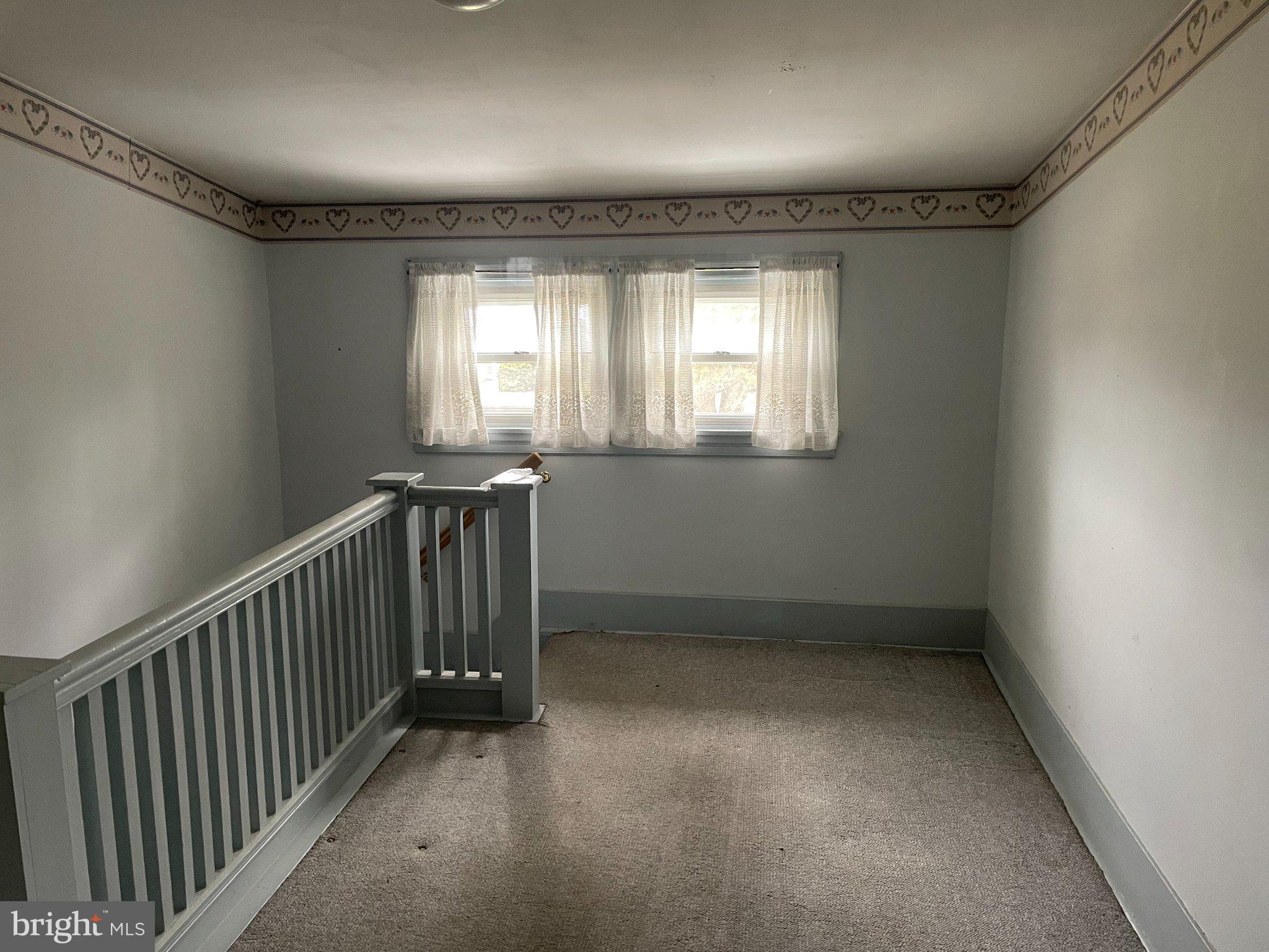 KING MANOR - Residential