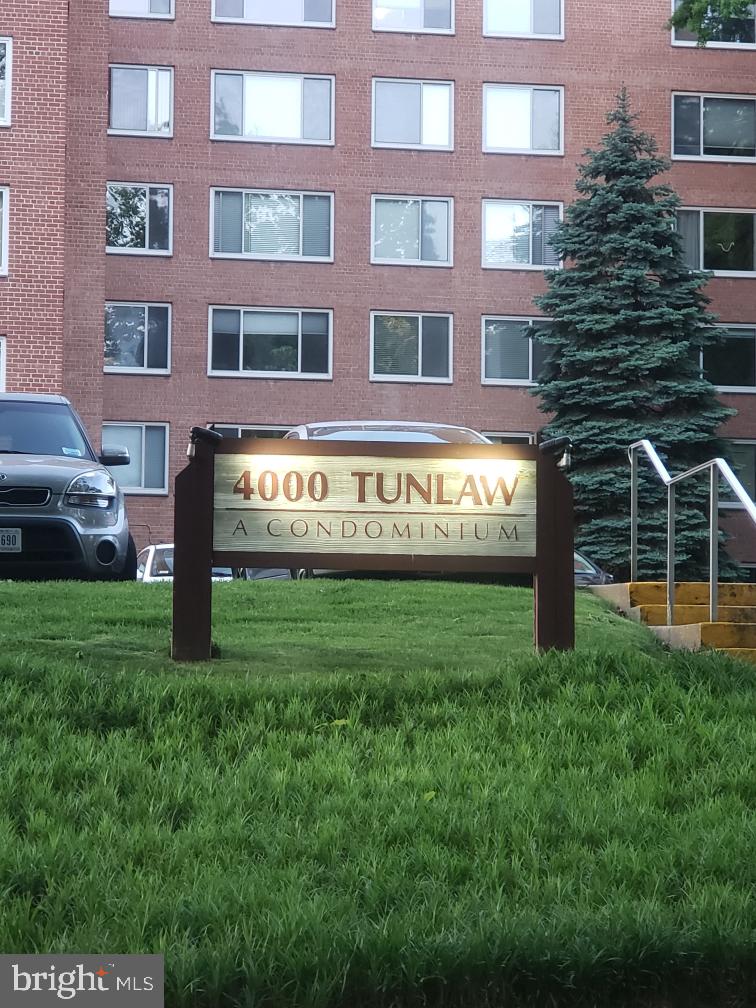 4000 TUNLAW ROAD NW 13