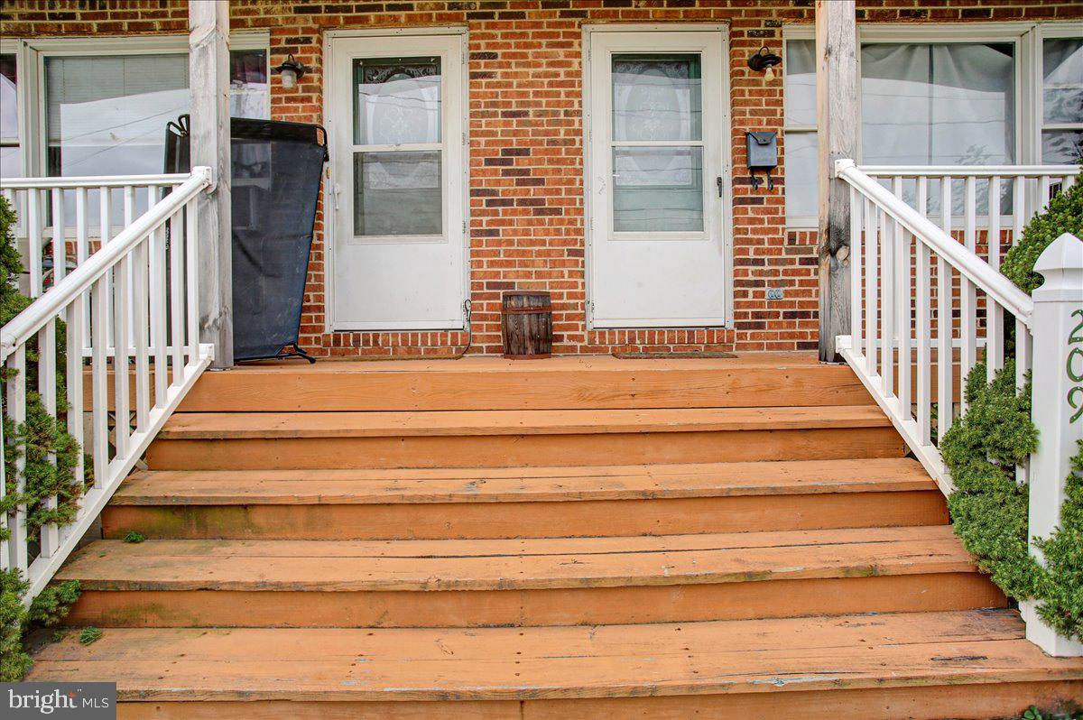 207-209 W WILSON BOULEVARD