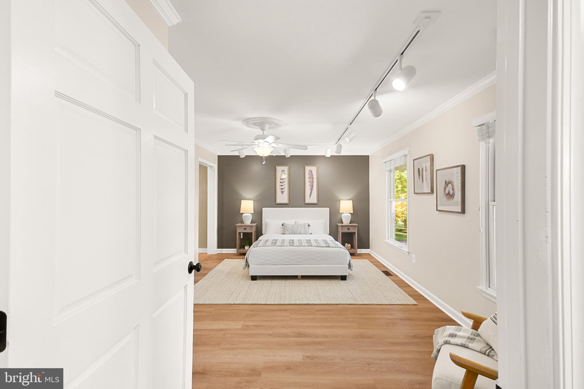 HOPE VALLEY HILLS - Residential