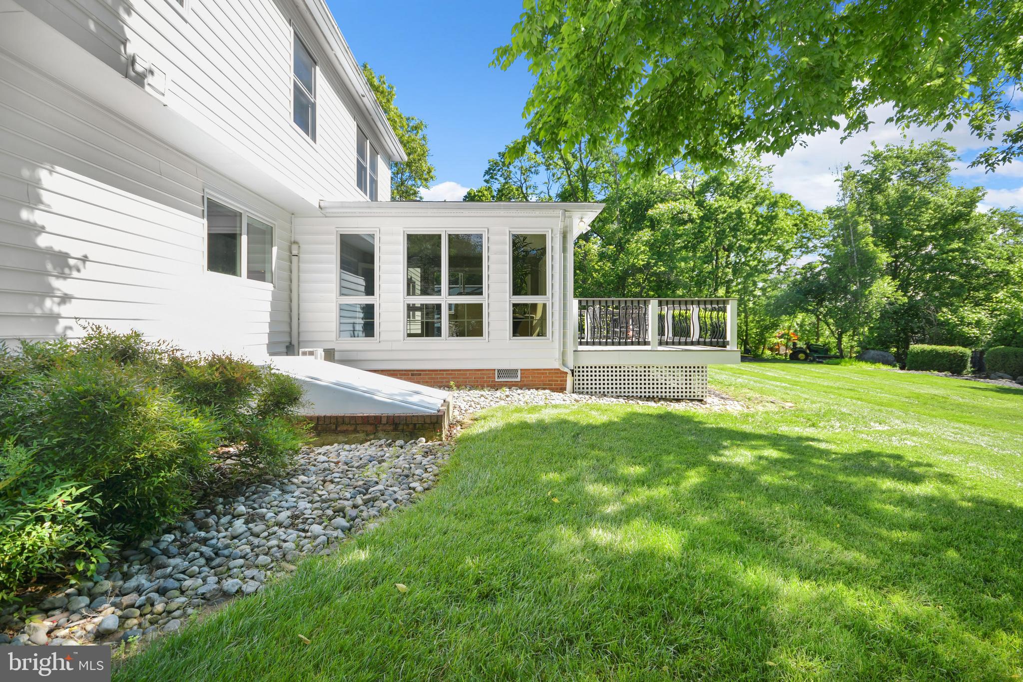 HOPE VALLEY HILLS - Residential