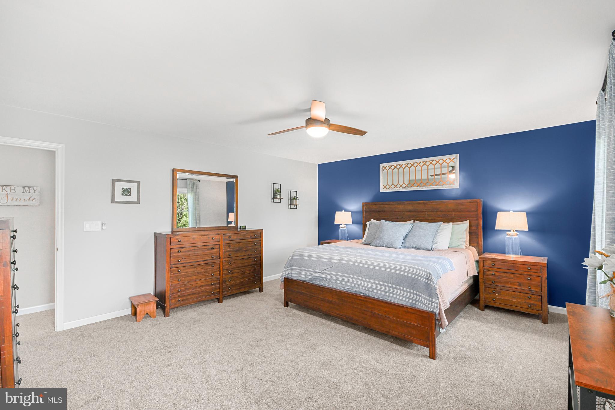 HOPE VALLEY HILLS - Residential