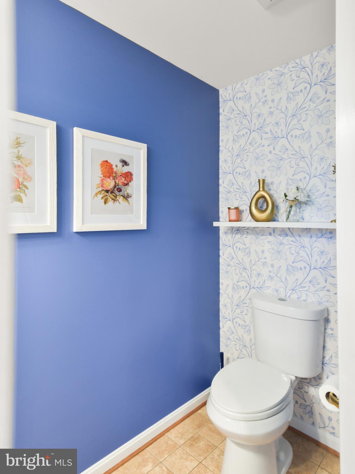 HOPE VALLEY HILLS - Residential