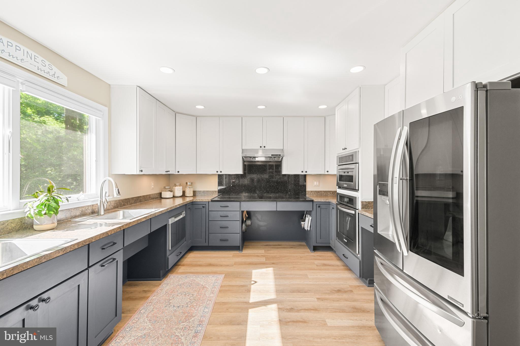 HOPE VALLEY HILLS - Residential