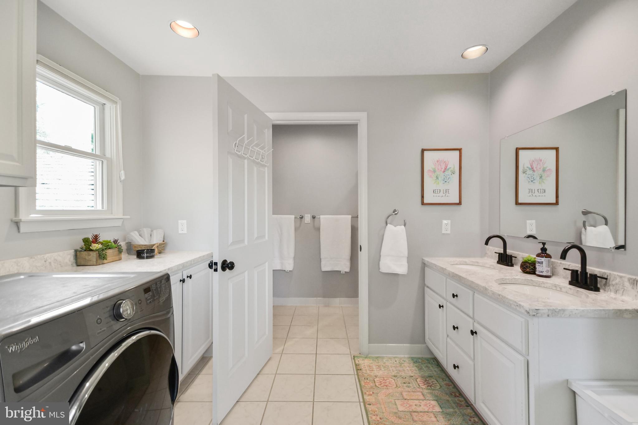 HOPE VALLEY HILLS - Residential