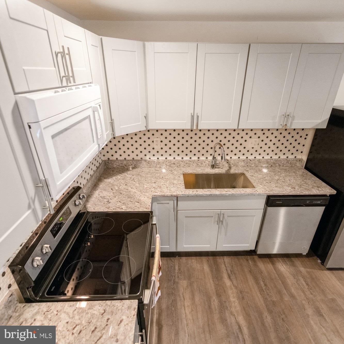 PROSPERITY PLAINS - Residential Lease