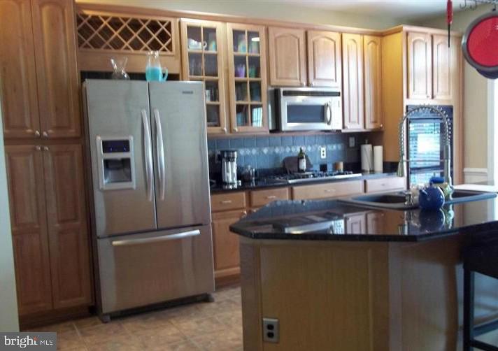 SOUTH RIDING - Residential Lease