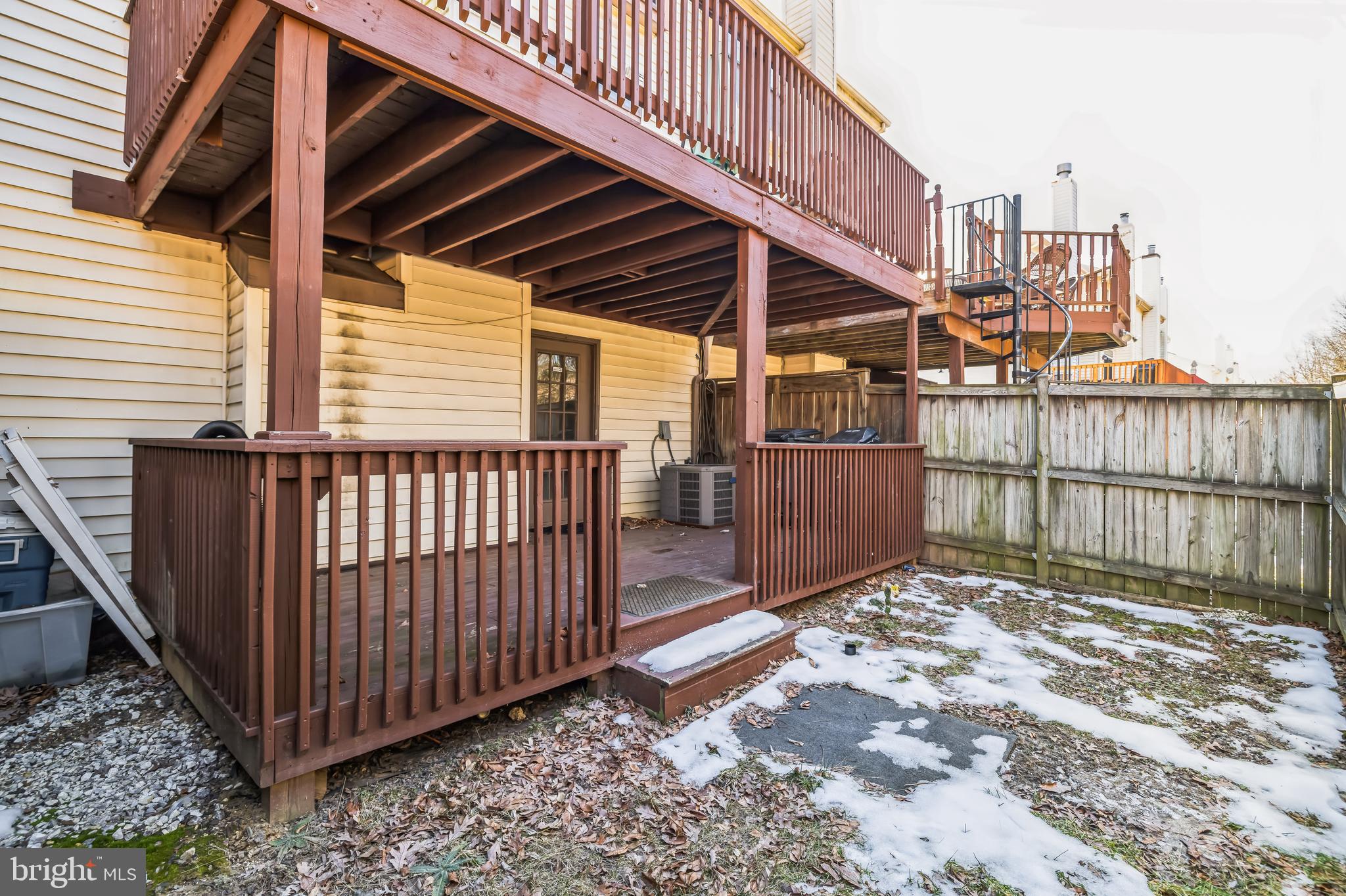 LAUREL LAKES PLAT 3 - Residential