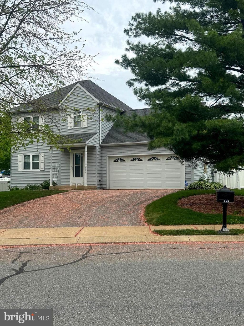 Photo of 202 Rocklawn Lane, LANCASTER, PA 17601 (MLS # PALA2069460)