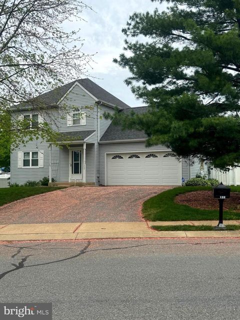 202 ROCKLAWN LANE LANCASTER PA 17601