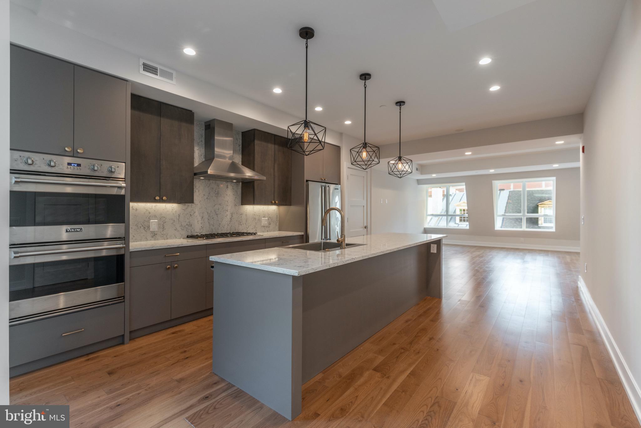 PHILADELPHIA (WEST) - Residential