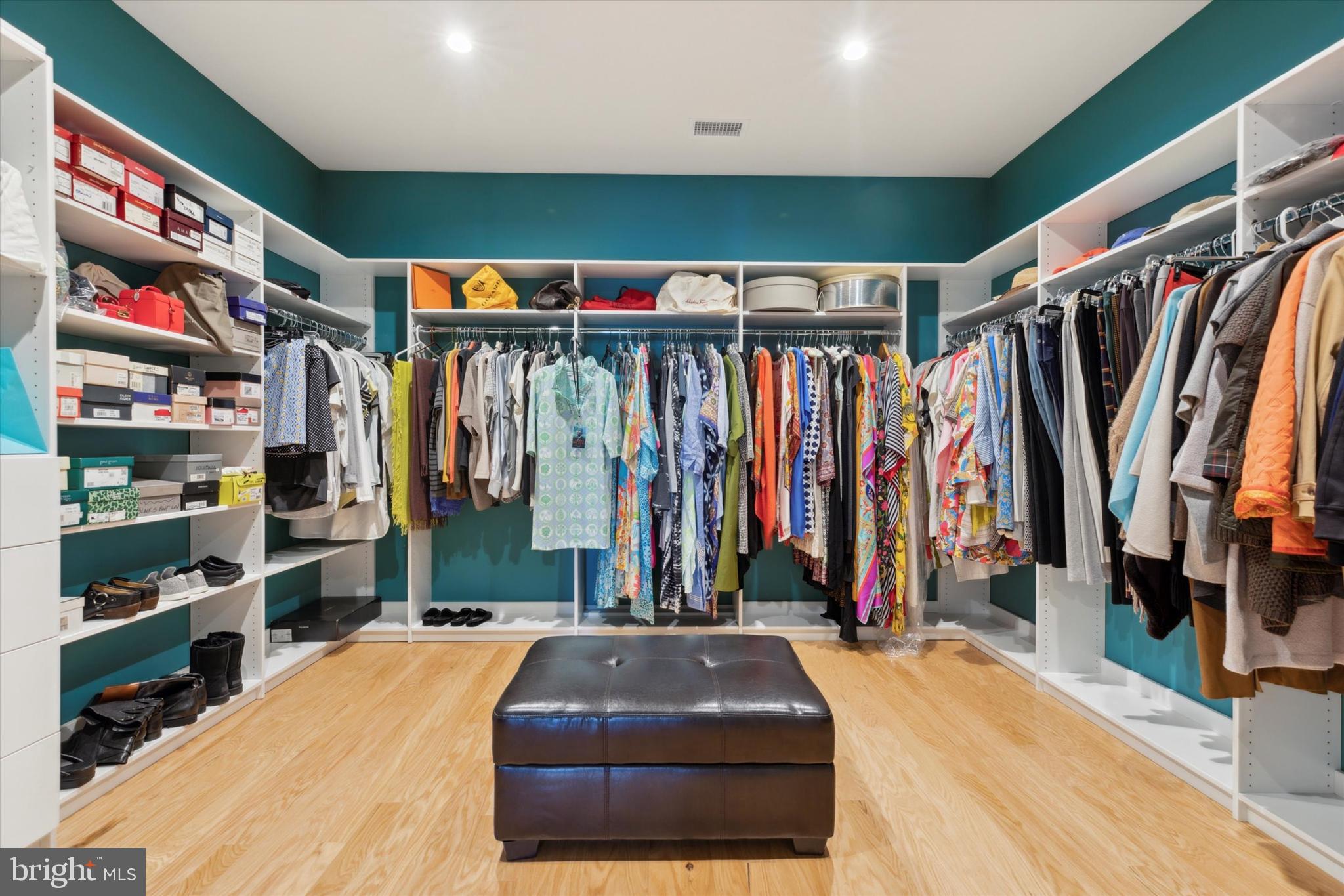 IRONSTONE AT BLUE BELL - Residential