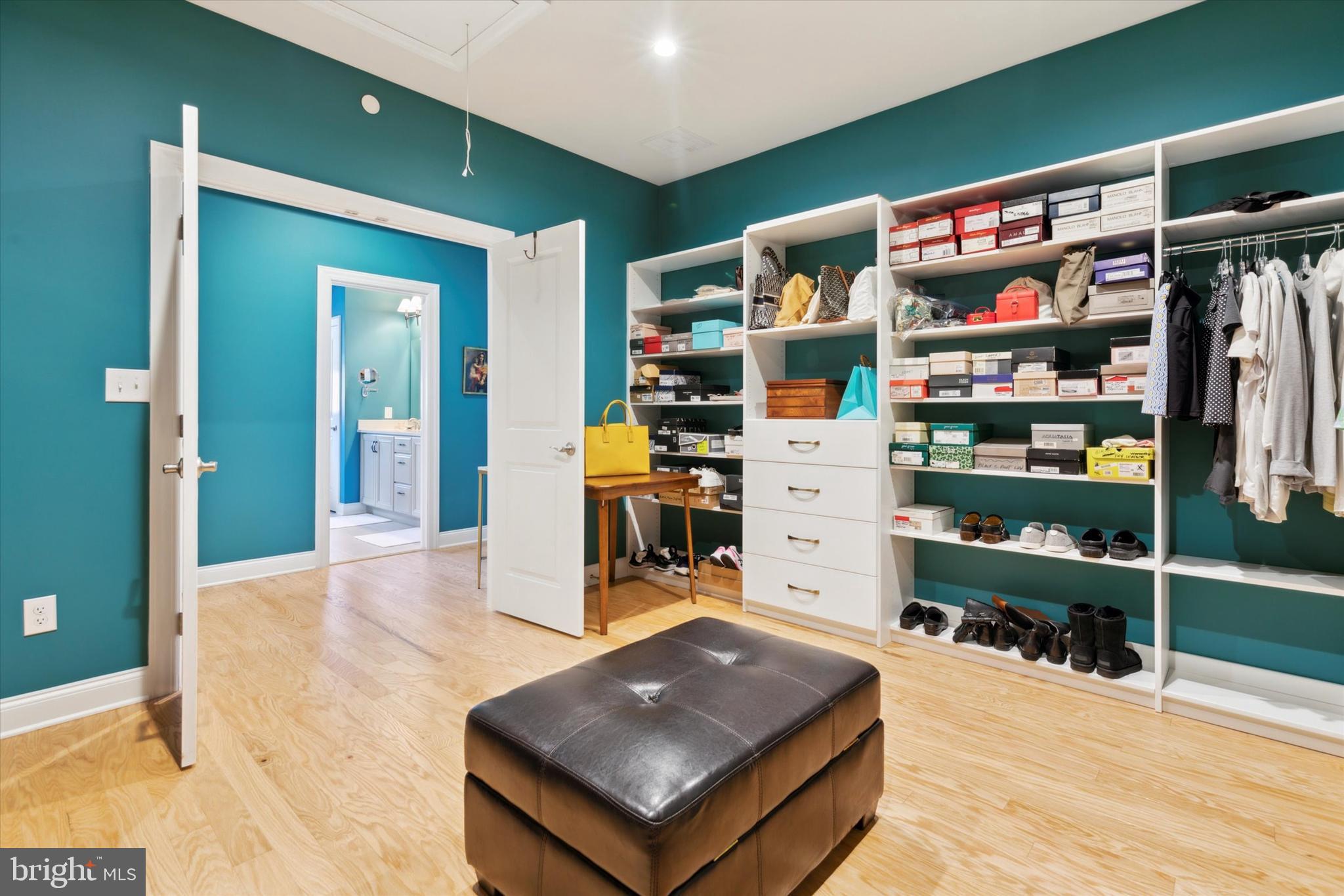 IRONSTONE AT BLUE BELL - Residential