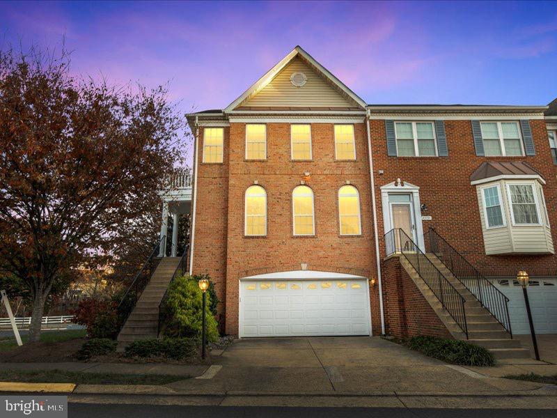 43793 STEINBECK SQUARE