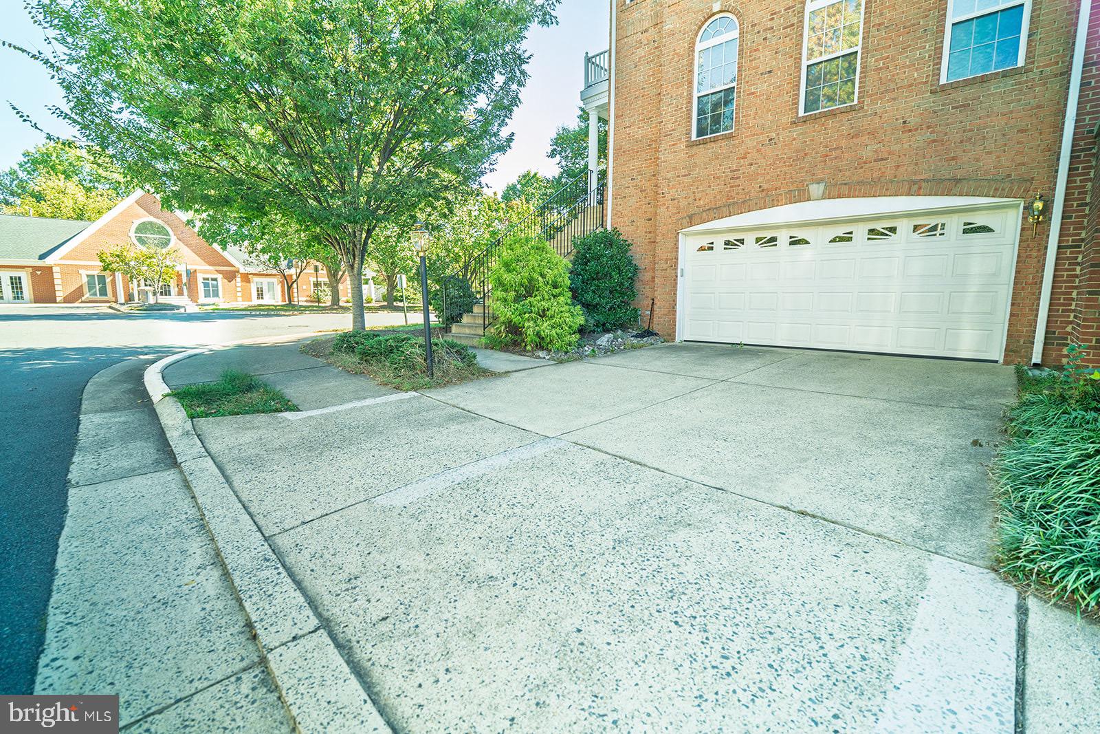 43793 STEINBECK SQUARE