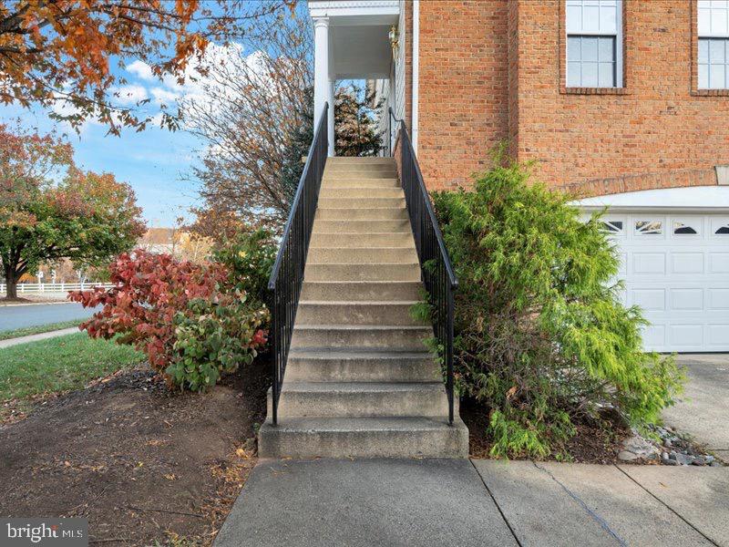 43793 STEINBECK SQUARE